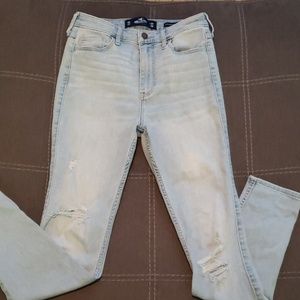 HOLLISTER 1 pair left